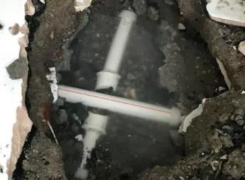 重庆市阳台漏水维修公司为您分享楼上楼下漏水怎么处理